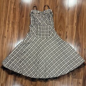 Chic Plaid Flared Dress with Spaghetti Straps